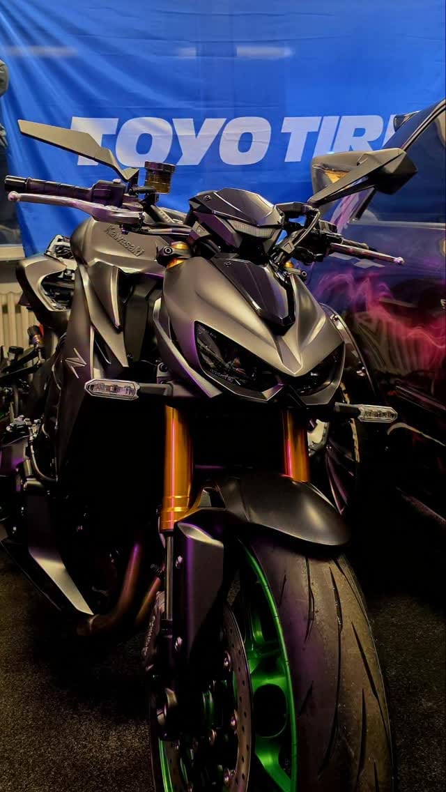 Post 7 by Cobra Customs on Instagram (video)