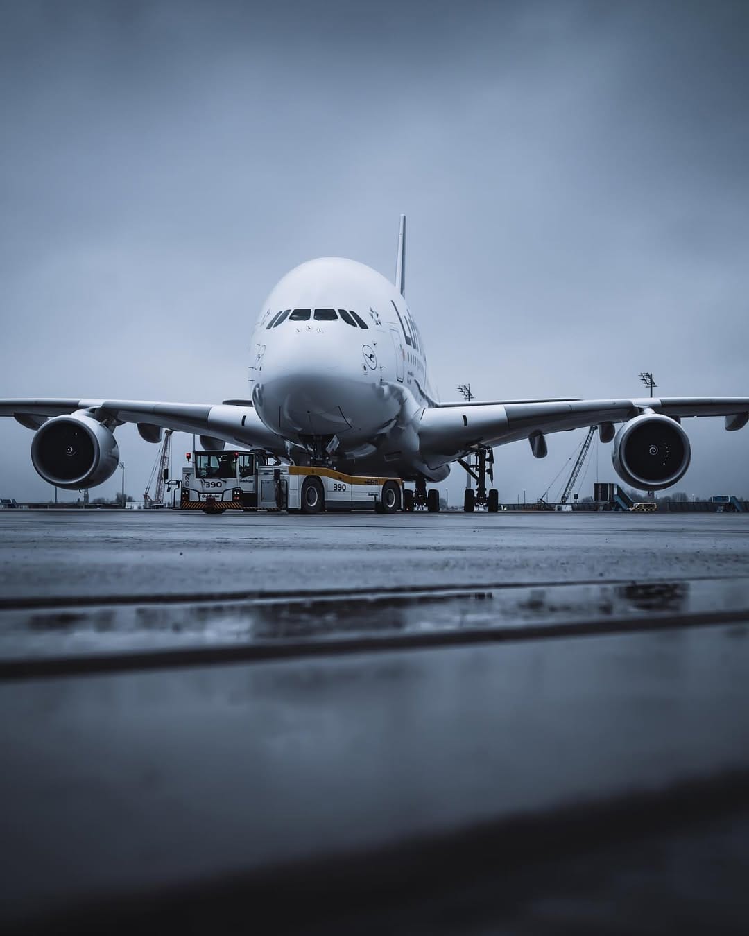 Post 10 by Maxi | Aviation Photography on Instagram (image)
