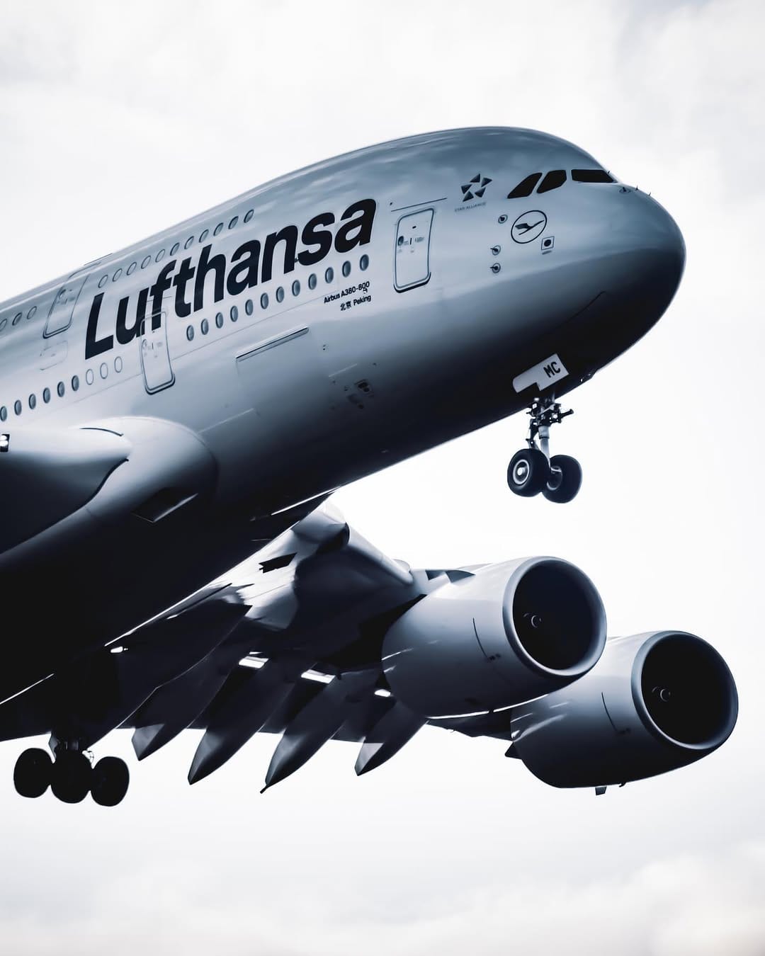 Post 8 by Maxi | Aviation Photography on Instagram (image)