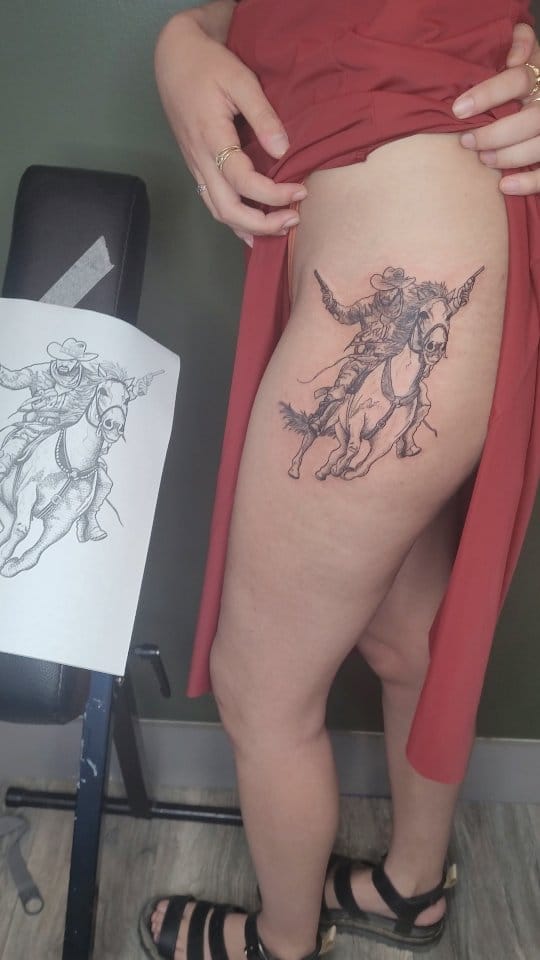 Post 5 by Queen of Crowns Tattoo on Instagram (video)