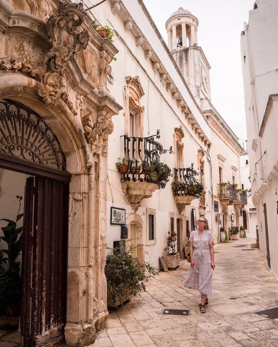 Post 4 by Nomi | Travel & Lifestyle on Instagram (image)