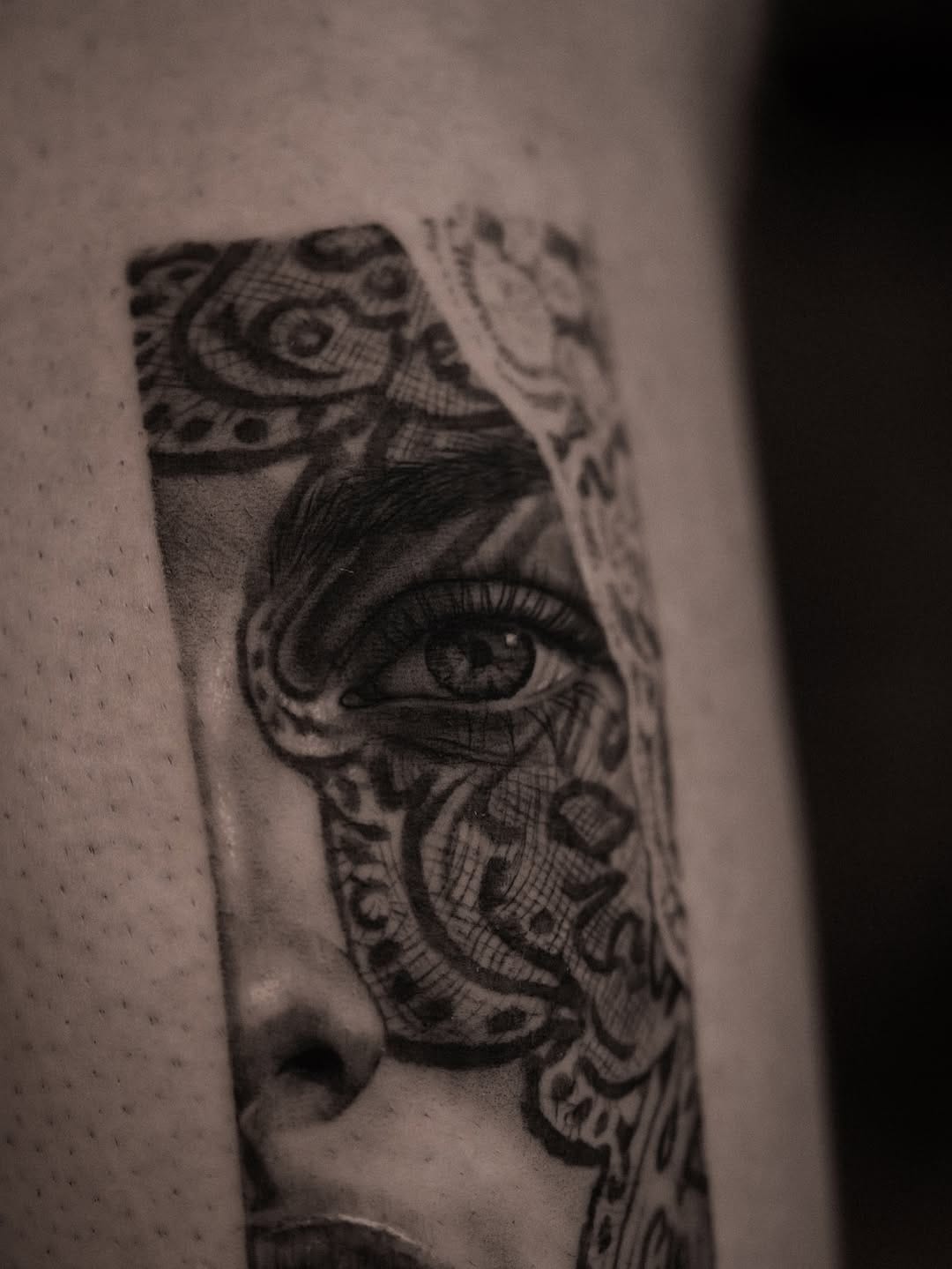 Post 8 by tim dreeßen on Instagram (carousel)