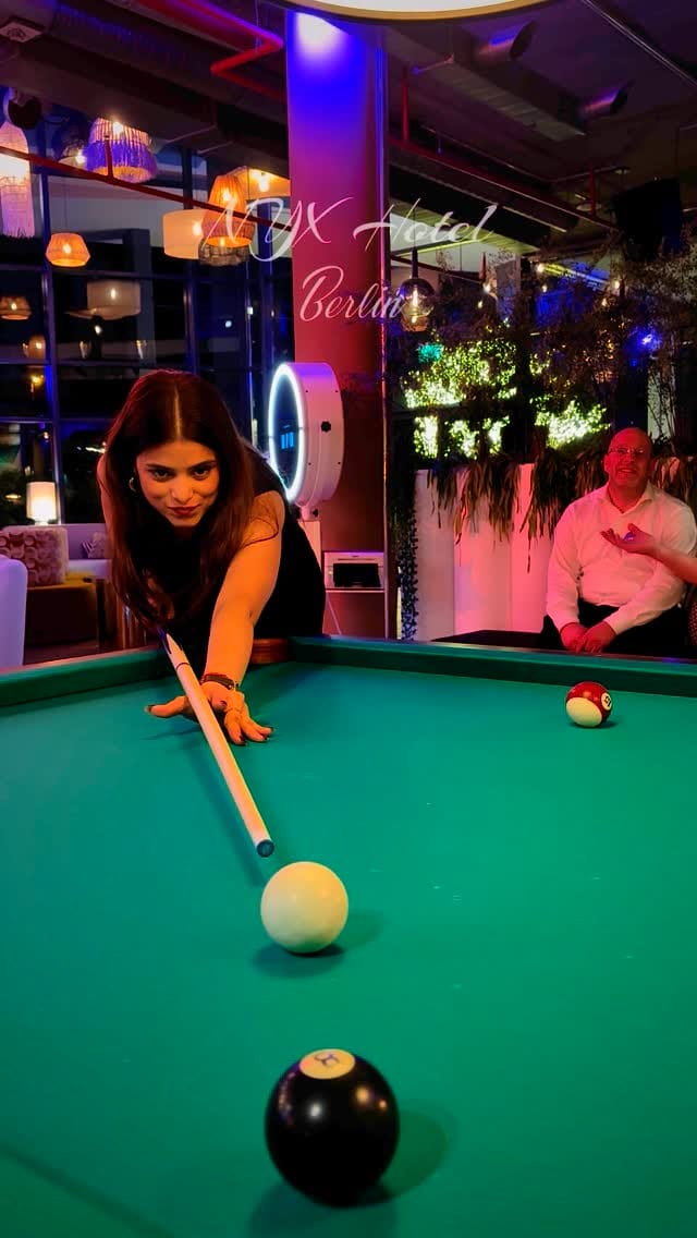 Post 9 by Sneha Singh | Berlin | Europe | Blogger | Fashion👗| Food🍛 on Instagram (video)
