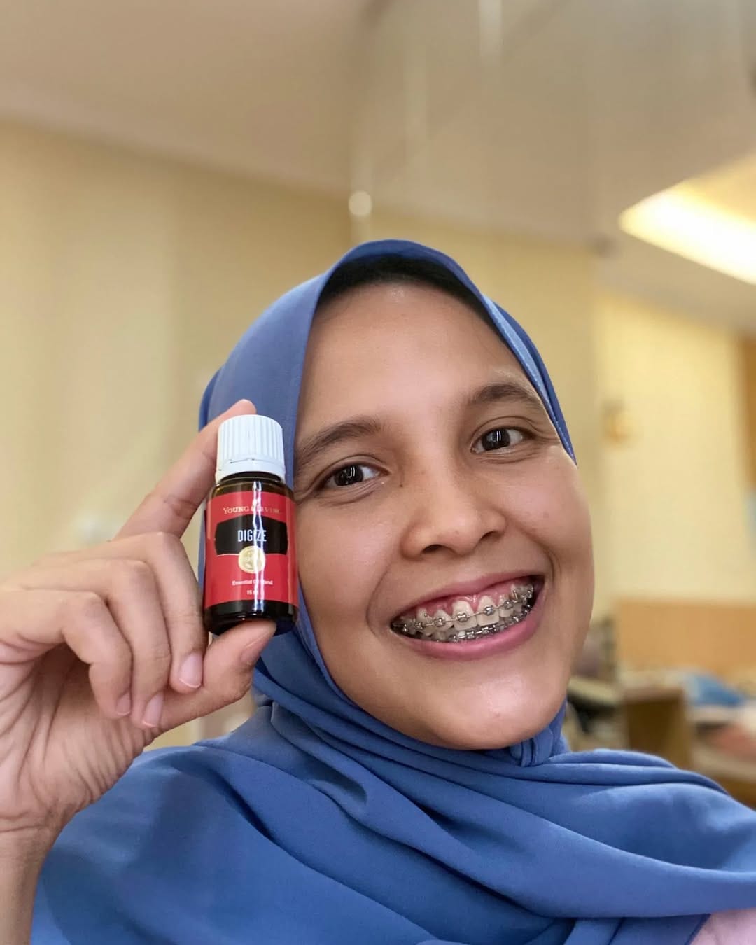 Post 4 by Mamak Nad | Essential Oil Influencer on Instagram (carousel)