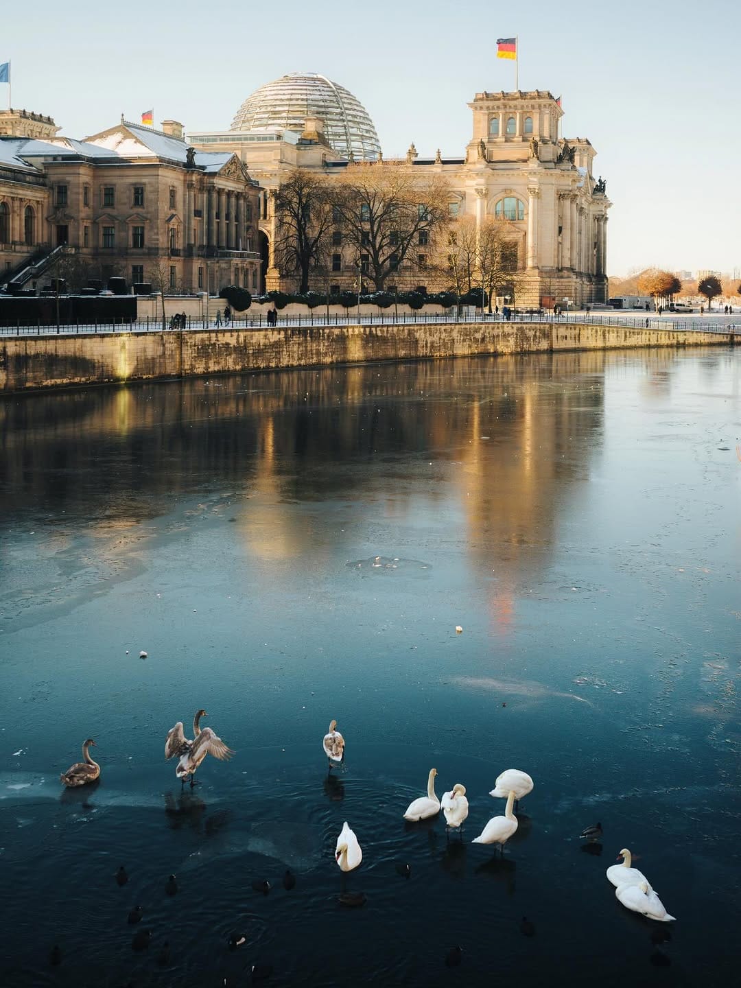 Post 2 by Joerg Nicht on Instagram (carousel)