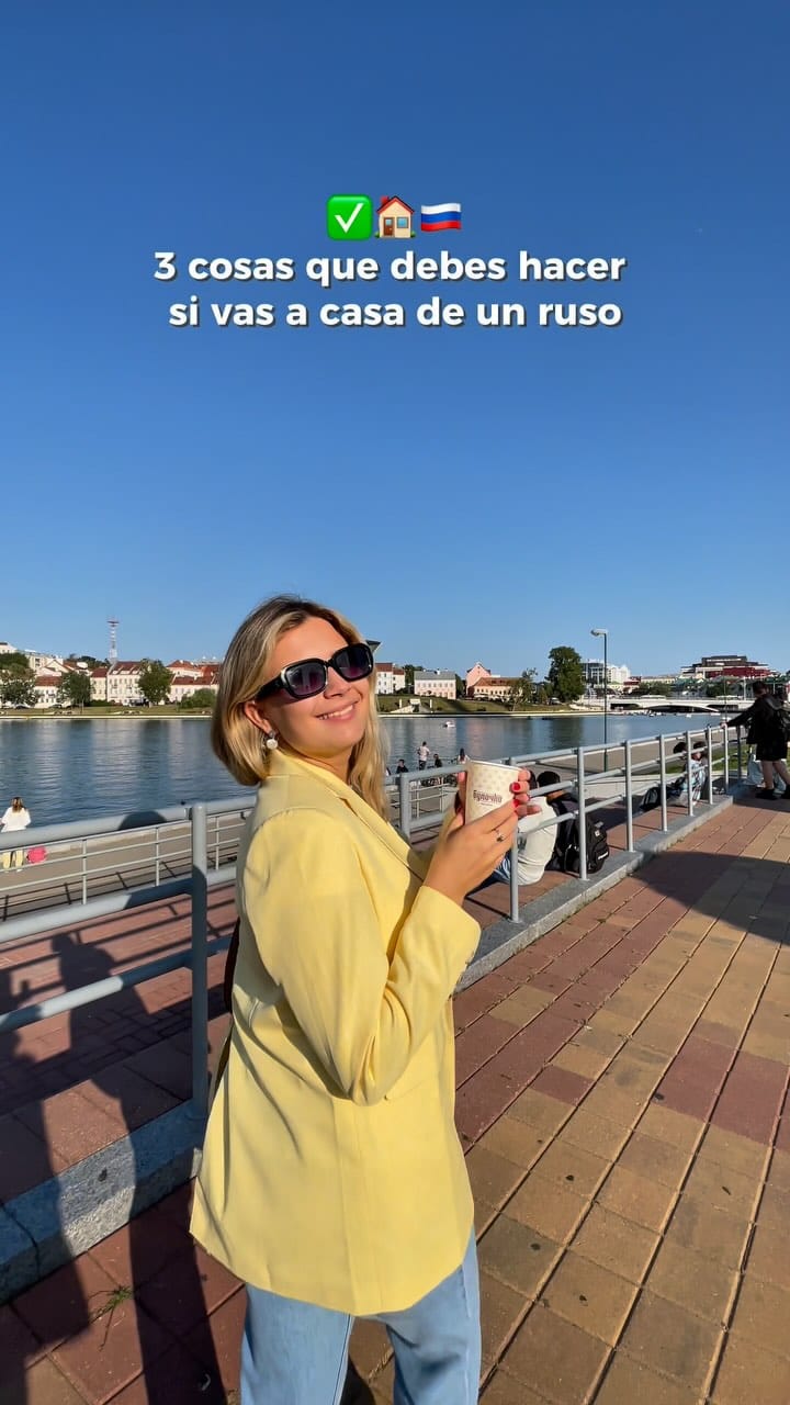Post 8 by La Rusa Mexicana on Instagram (video)