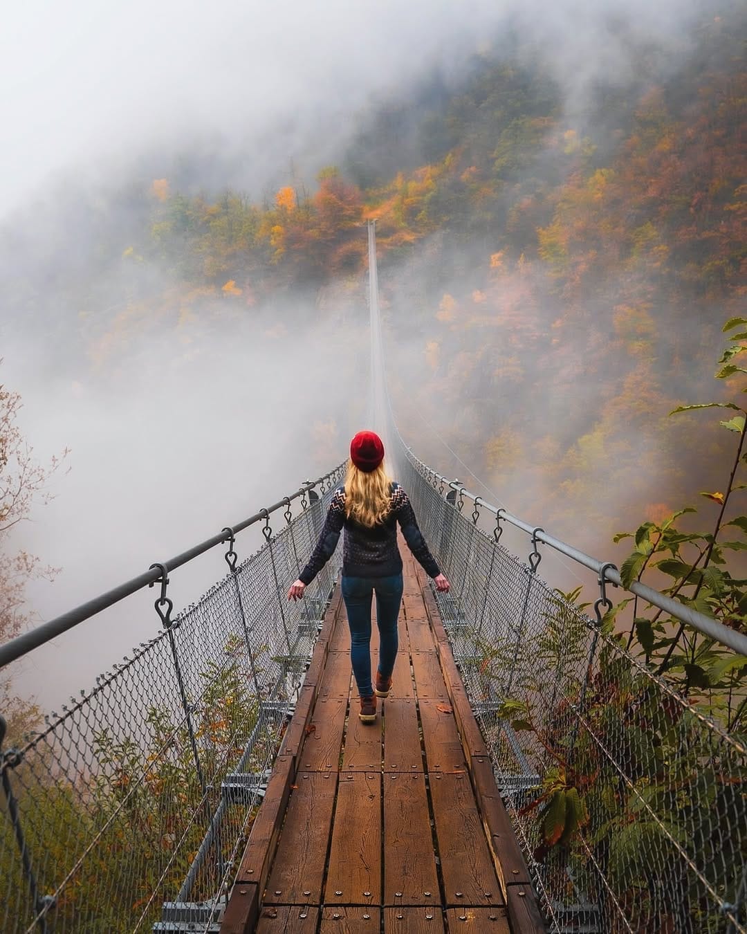 Post 10 by Nadine Weiss outdoor & travel on Instagram (image)