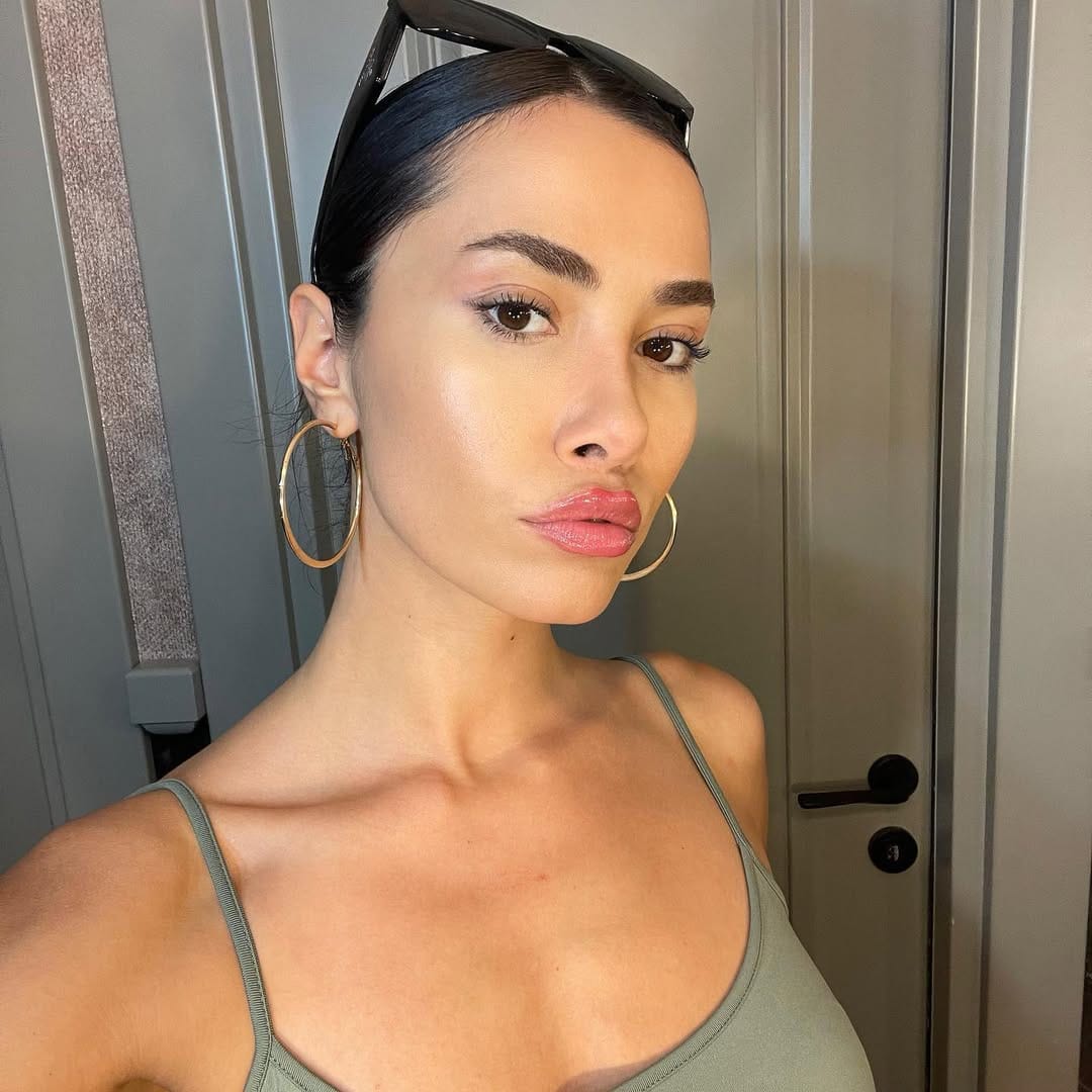 Post 10 by Damla Yıldırtan on Instagram (carousel)