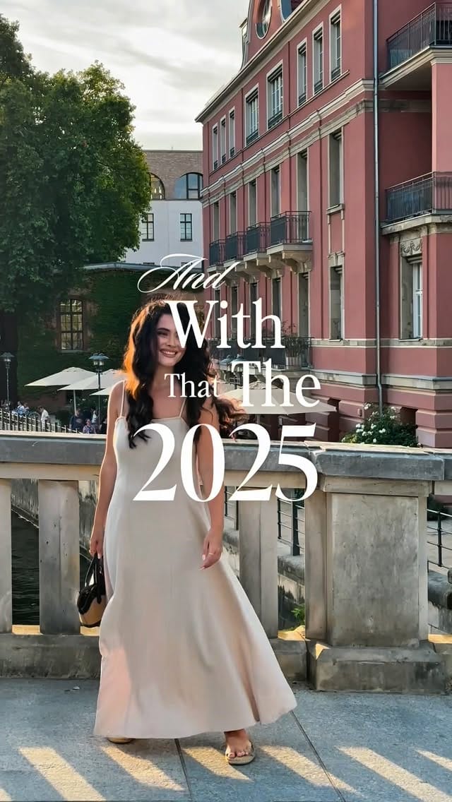 Post 7 by 𝐌 𝐄 𝐋 𝐈 𝐒 𝐒 𝐀 | Lifestyle | Home on Instagram (video)