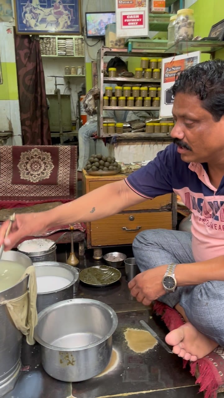 Post 7 by food and travel on Instagram (video)