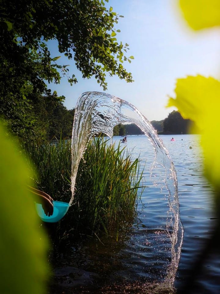 Post 4 by Anajat Raissi | Berlin | on Instagram (carousel)