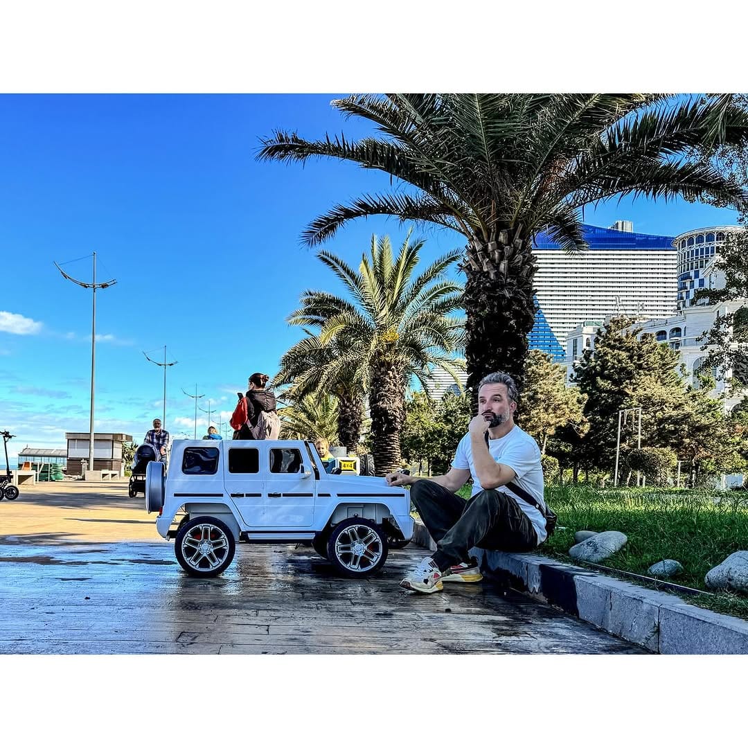 Post 9 by Marco Buch on Instagram (carousel)