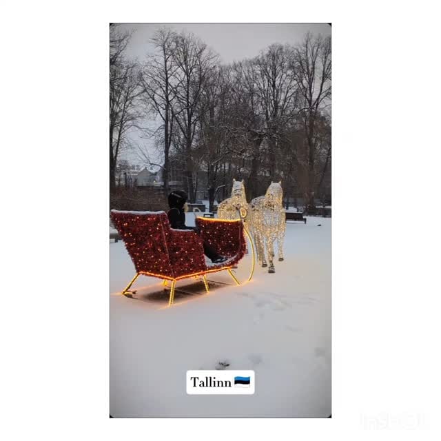 Post 9 by Nancy Zauberfee on Instagram (video)
