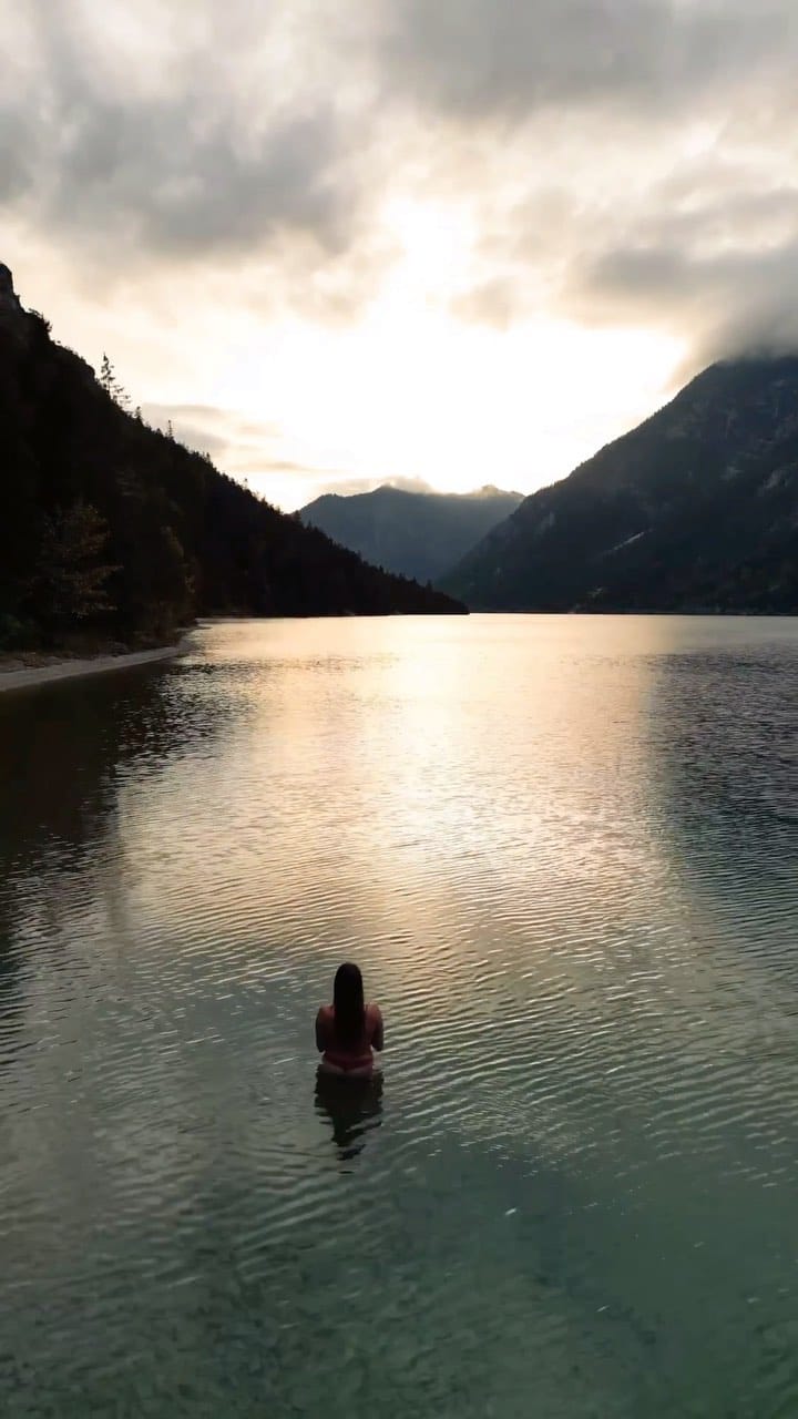 Post 10 by Katrina on Instagram (video)