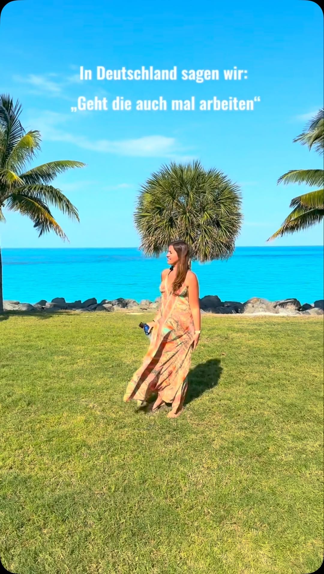 Post 1 by Jessica Hamacher on Instagram (video)