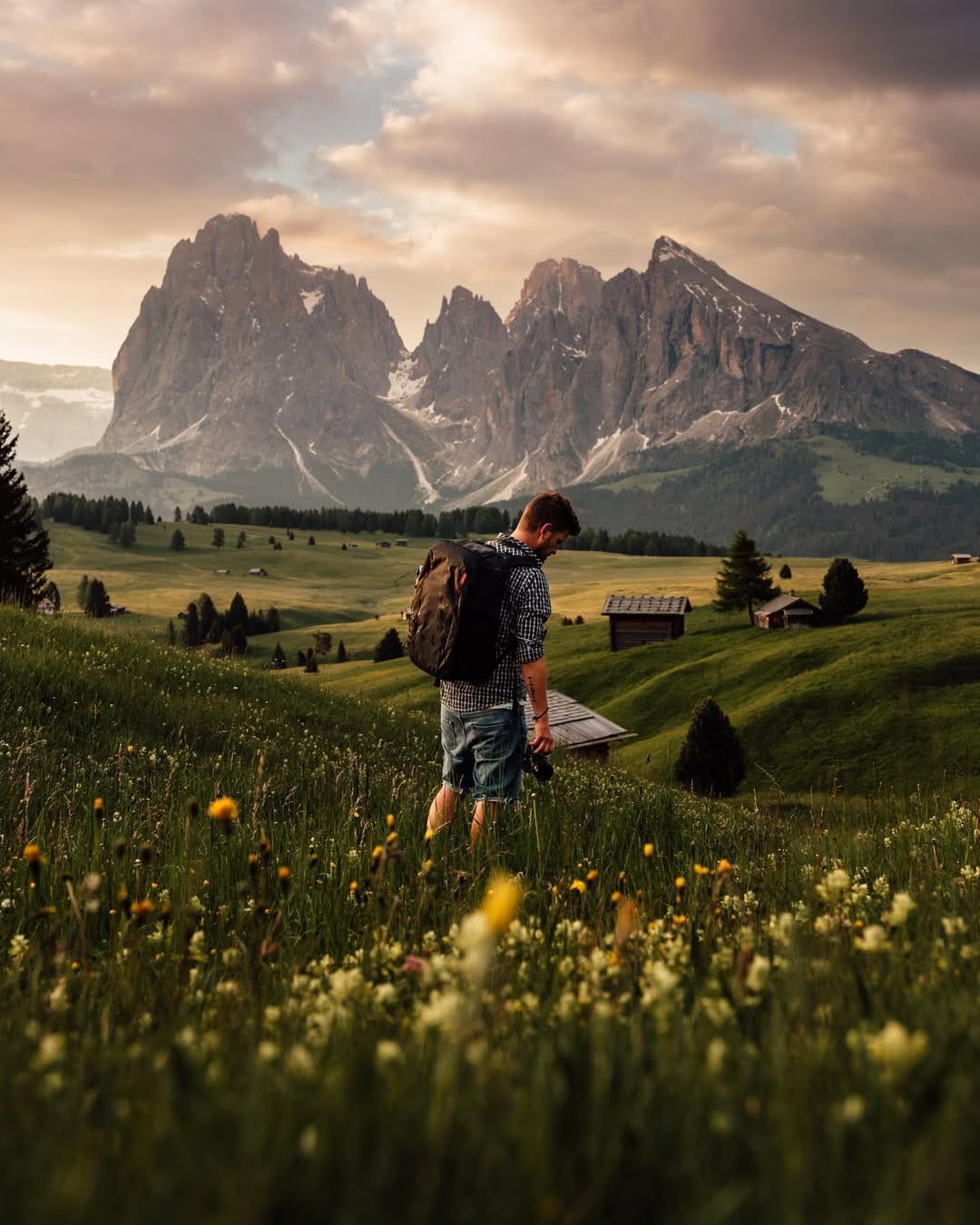 Post 10 by DAVISION - David Schöppe on Instagram (image)