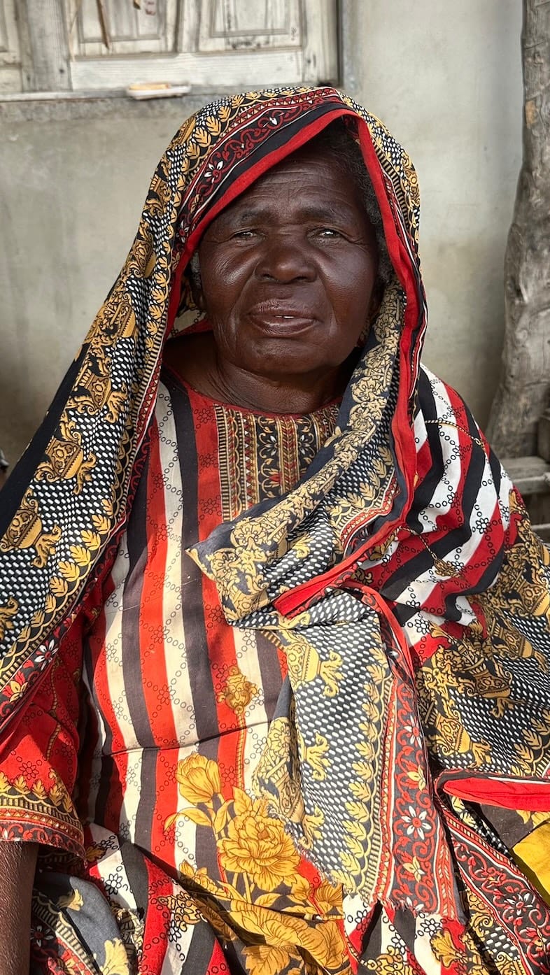 Post 2 by Amina Mamaty 🇲🇱🇨🇬🇫🇷 | Travel on Instagram (video)
