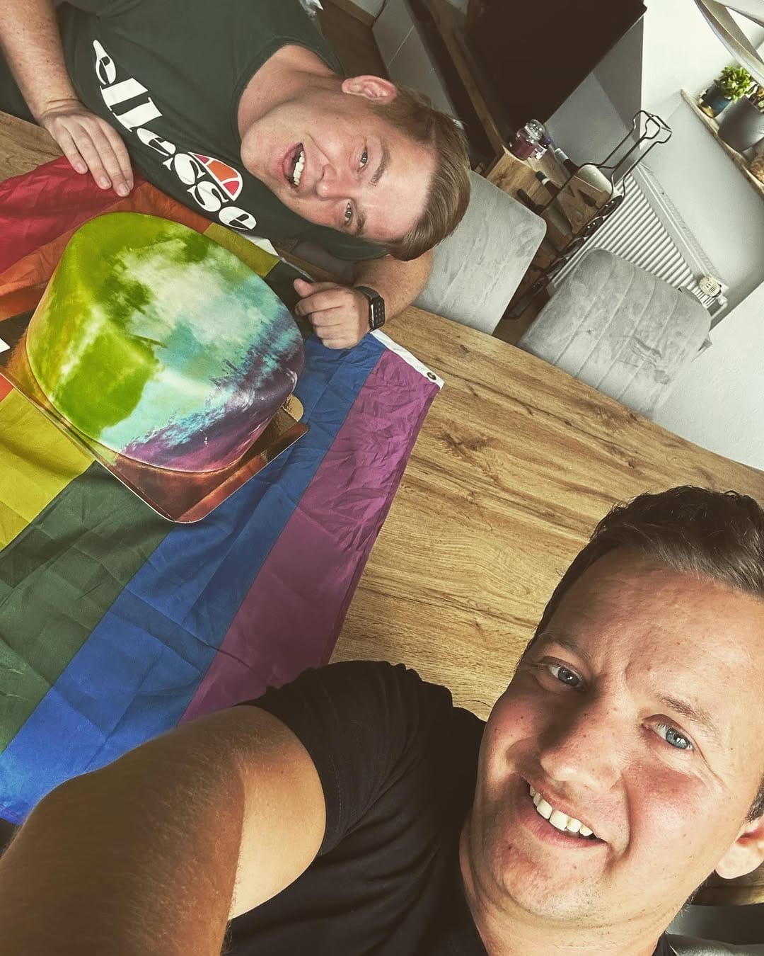 Post 3 by Tobi & Sven 👬🌈 on Instagram (image)