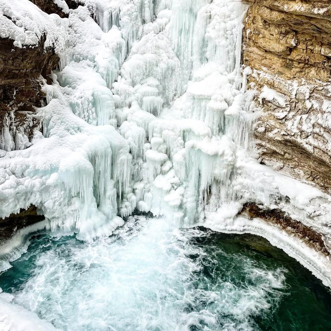 Post 4 by 𝙒𝙚 𝙋𝙖𝙘𝙠 𝙏𝙬𝙤 𝙁𝙡𝙮 ♡Travel Blog on Instagram (image)