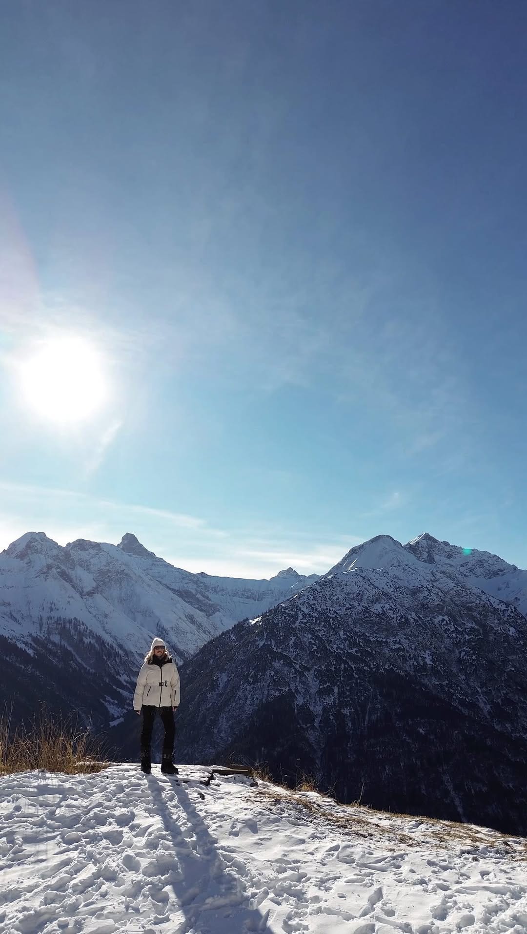 Post 10 by Andra | Style & Travel on Instagram (video)