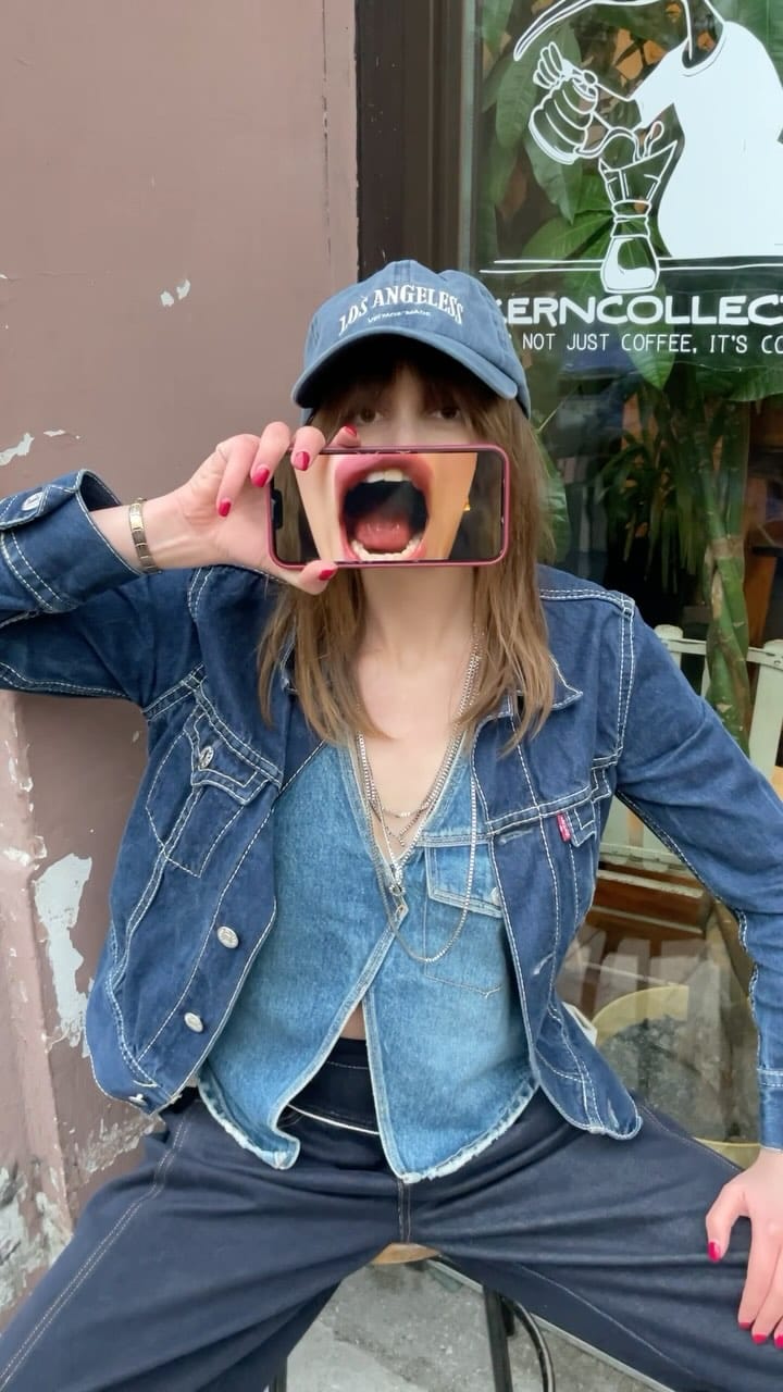 Post 9 by VERONIKA | creative producer | ugc | stylist | smm EU on Instagram (video)