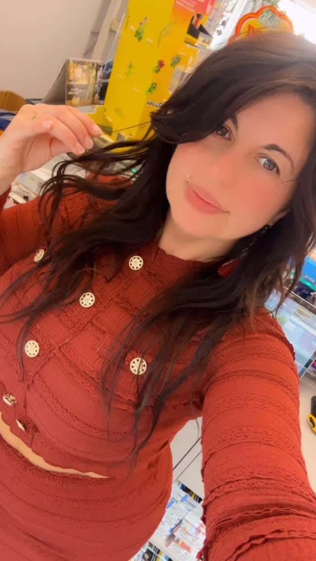 Post 4 by Meri Trentacapille on Instagram (video)
