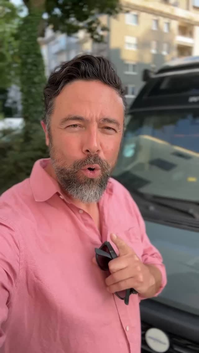 Post 6 by Caravan Travellers | Sascha Mokhtar on Instagram (video)