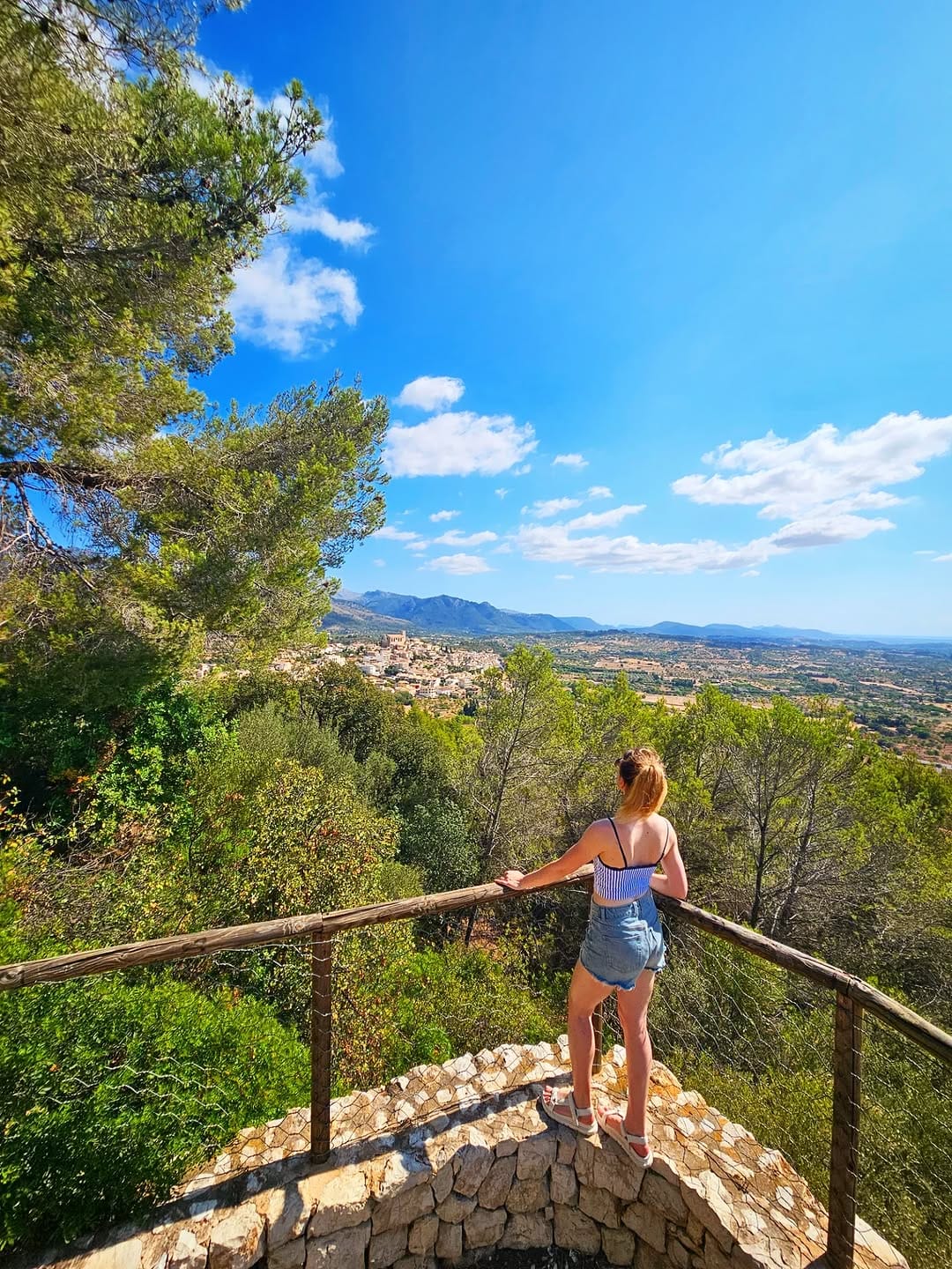 Post 2 by Francesca on Instagram (image)