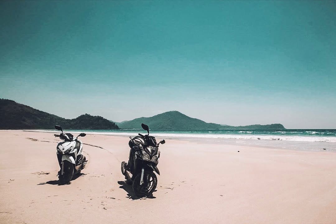 Post 5 by vanessa  |  travel & dive on Instagram (image)