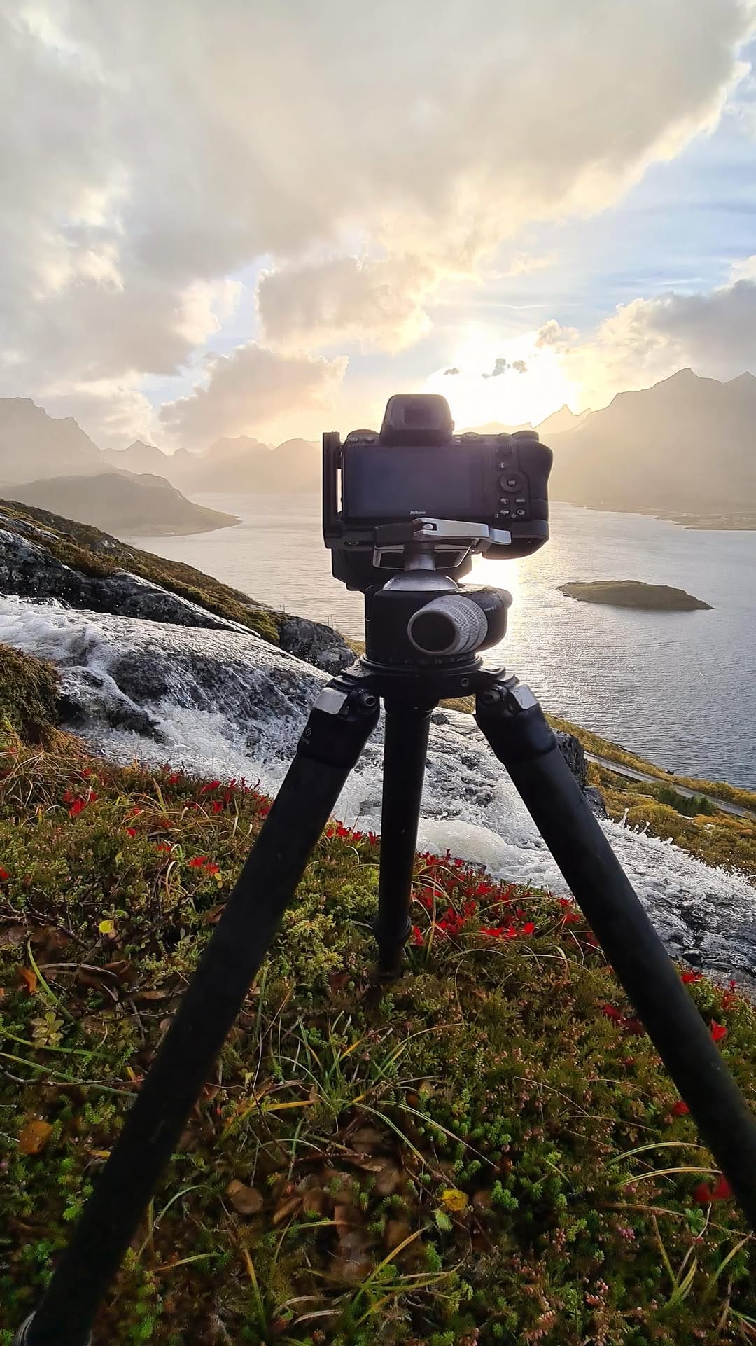 Post 3 by Felix Inden 📸 on Instagram (video)