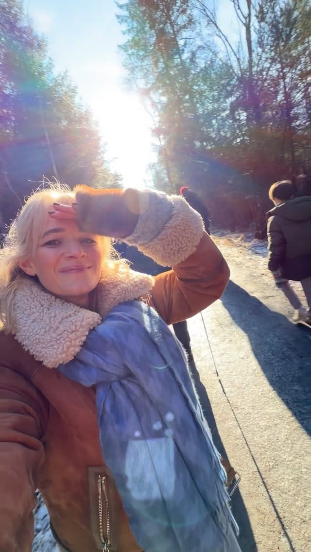 Post 5 by Nina Lange on Instagram (video)