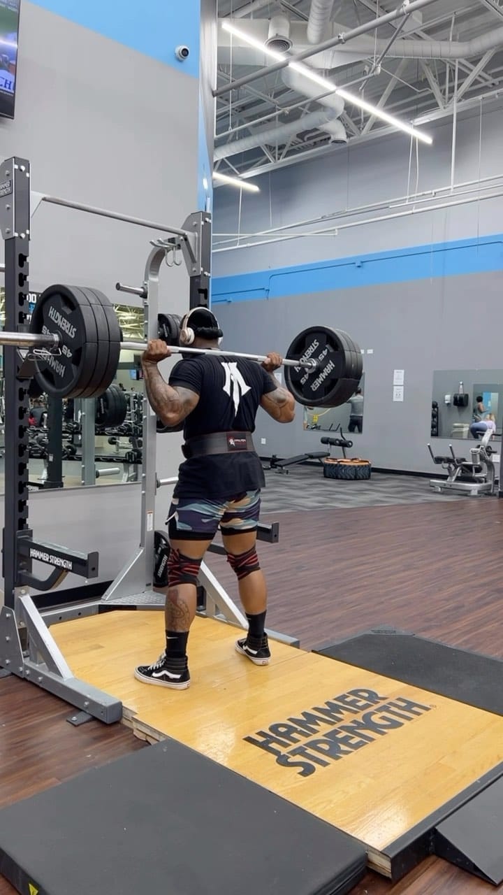 Post 8 by Omar 🇵🇷 on Instagram (video)