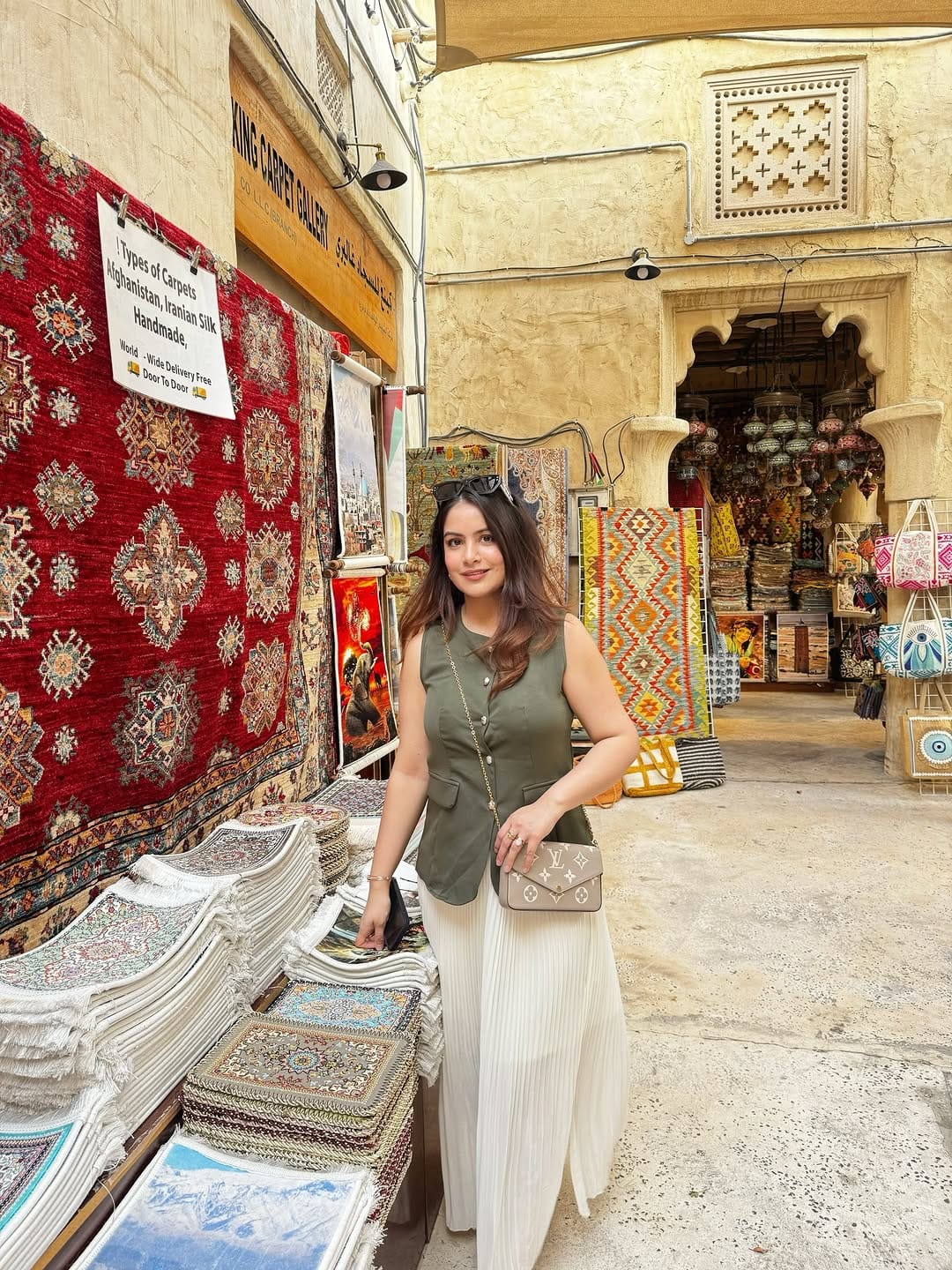 Post 8 by Kulsum Altaf on Instagram (carousel)