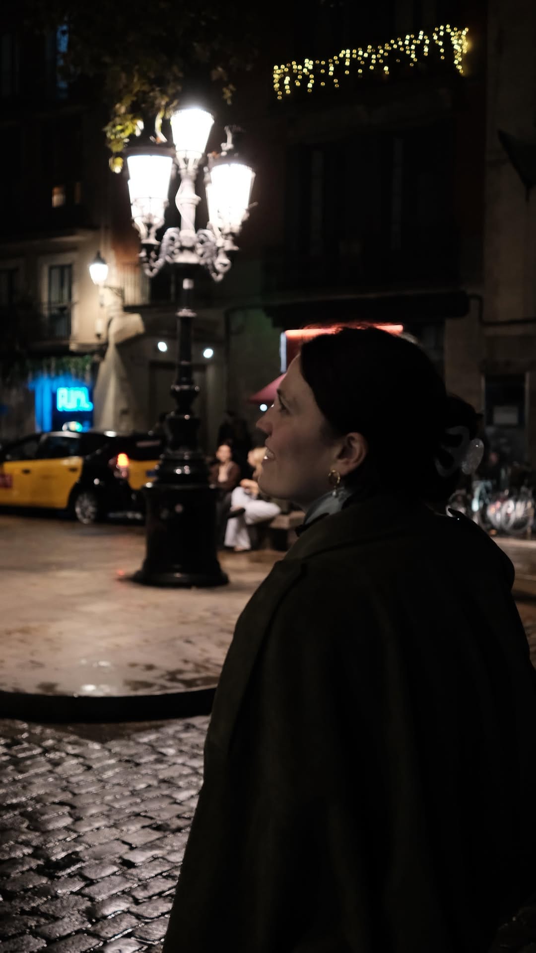 Post 2 by Michi und Nina on Instagram (video)
