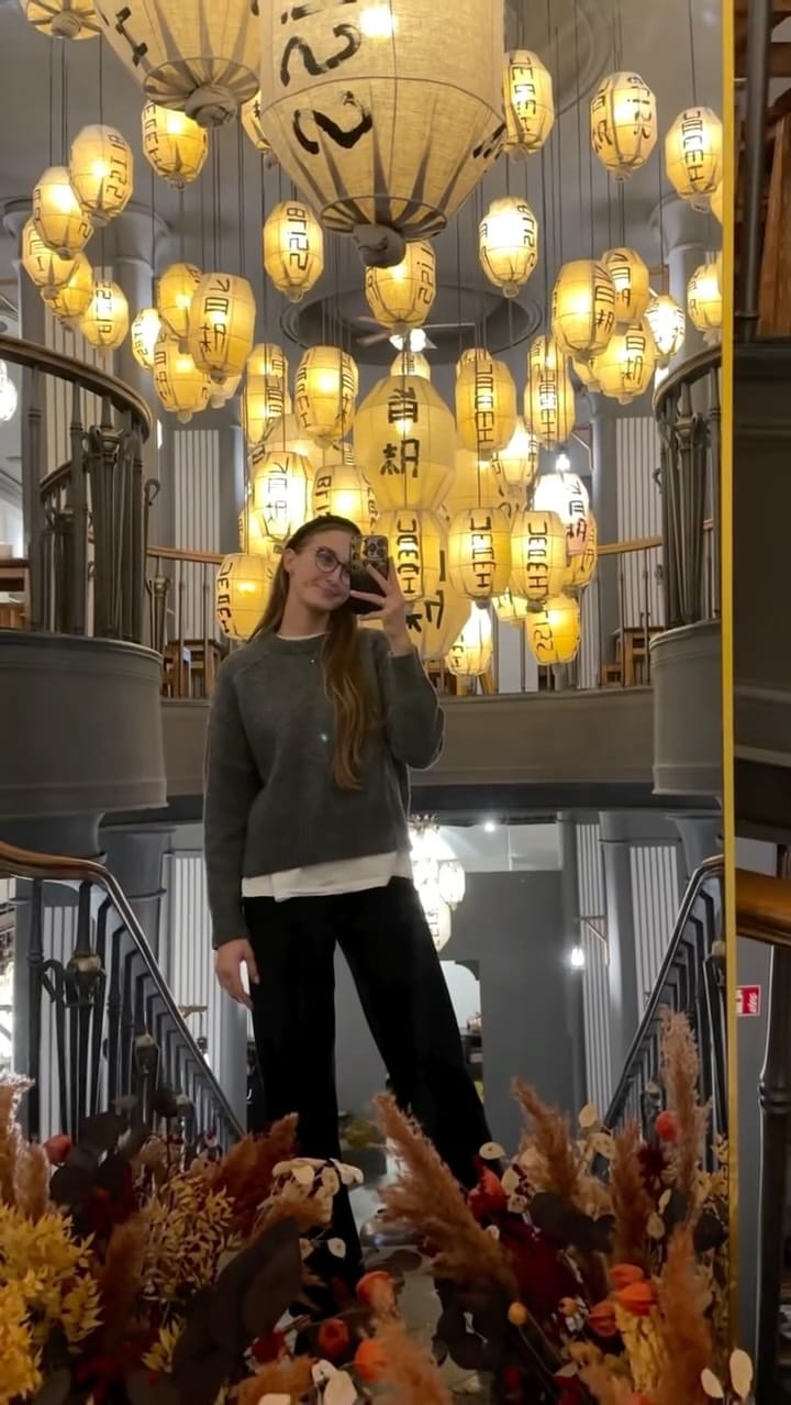 Post 3 by NADINE VOIGT on Instagram (video)