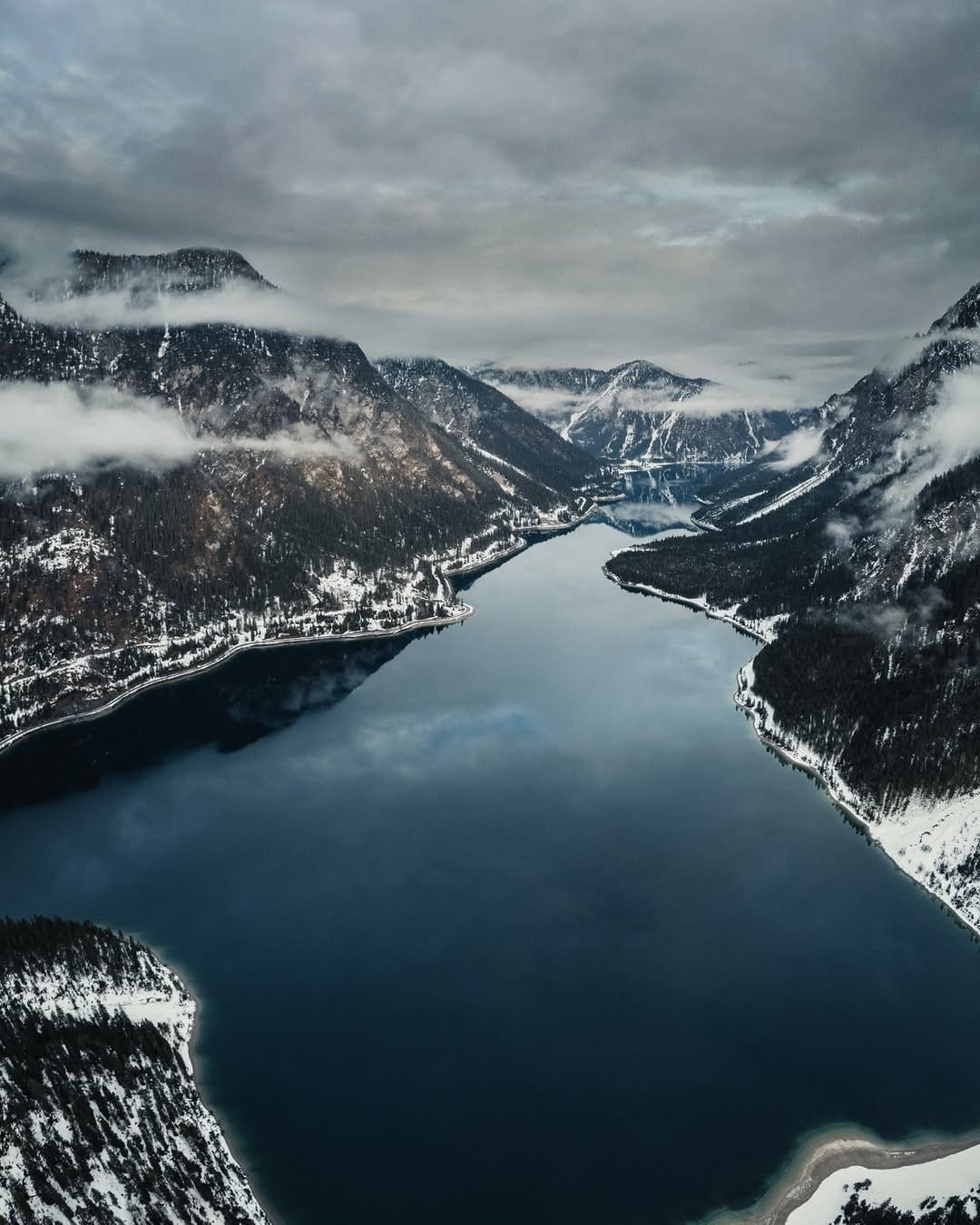 Post 2 by Alexander Wieck – Landscape & Travel Photography on Instagram (image)