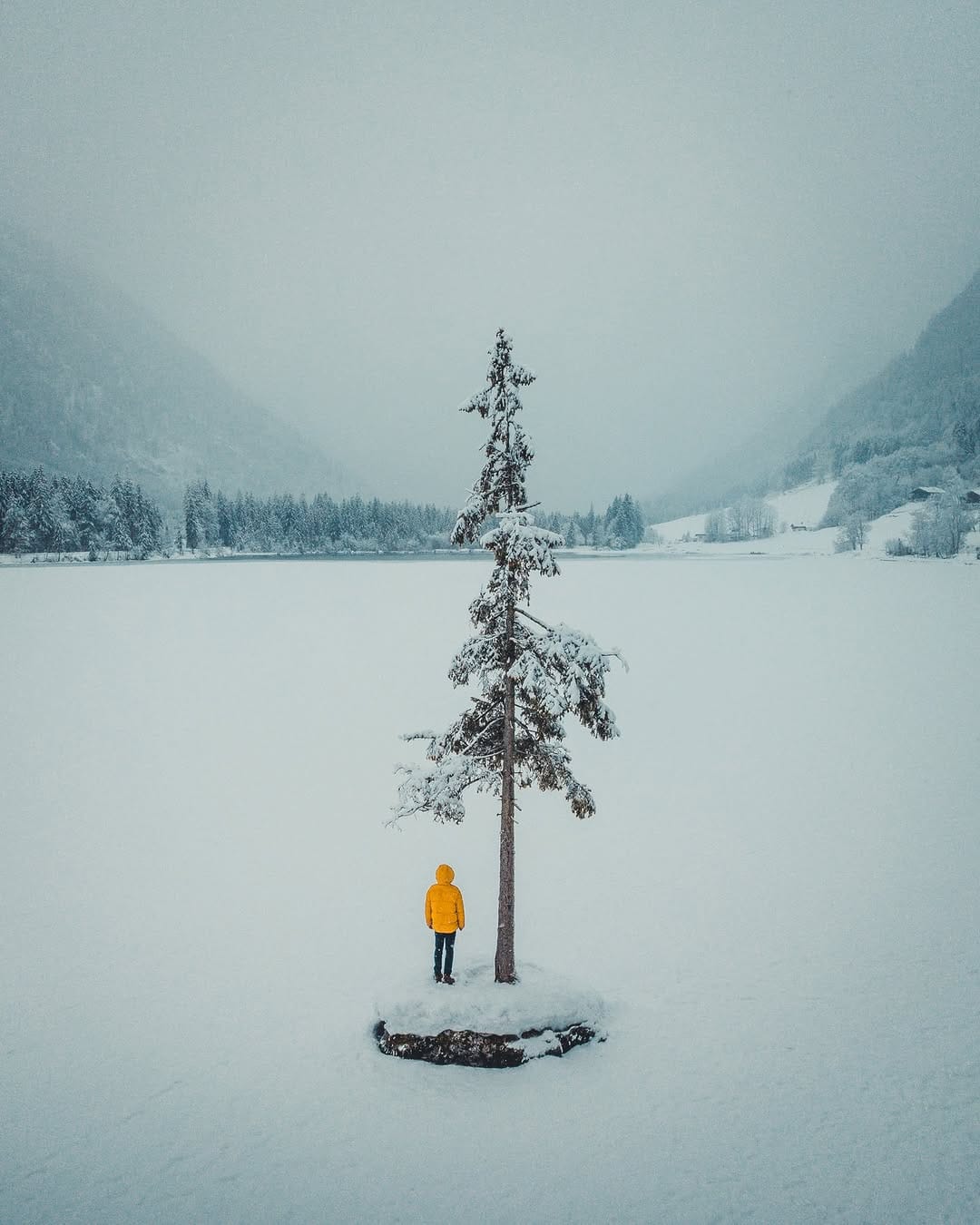 Post 3 by Alexander Wieck – Landscape & Travel Photography on Instagram (image)