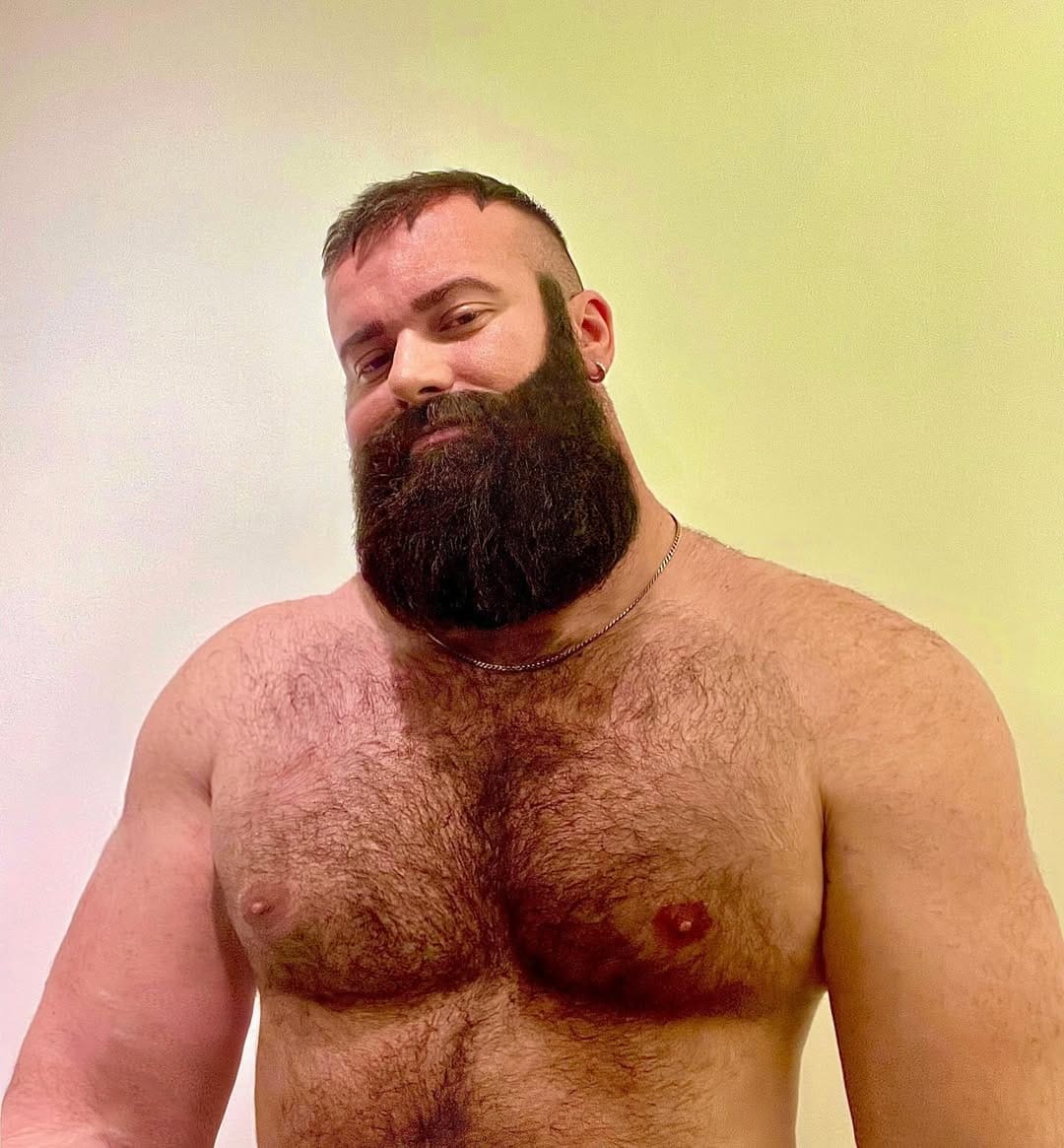 Post 4 by Joe 🐻 on Instagram (image)