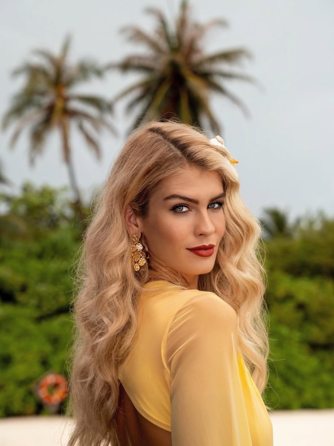 Post 5 by Louisa Kapitza | UGC | Content Creator | Model | SMM on Instagram (carousel)