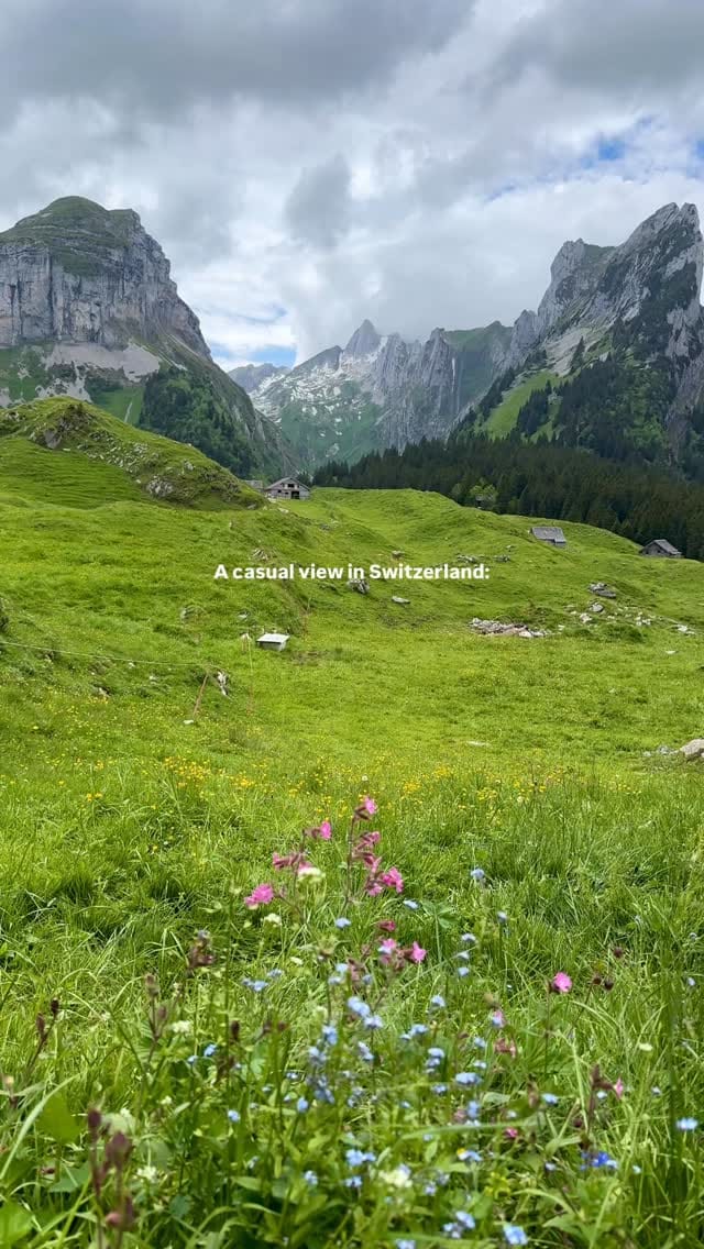 Post 2 by Lara | travel & outdoors on Instagram (video)