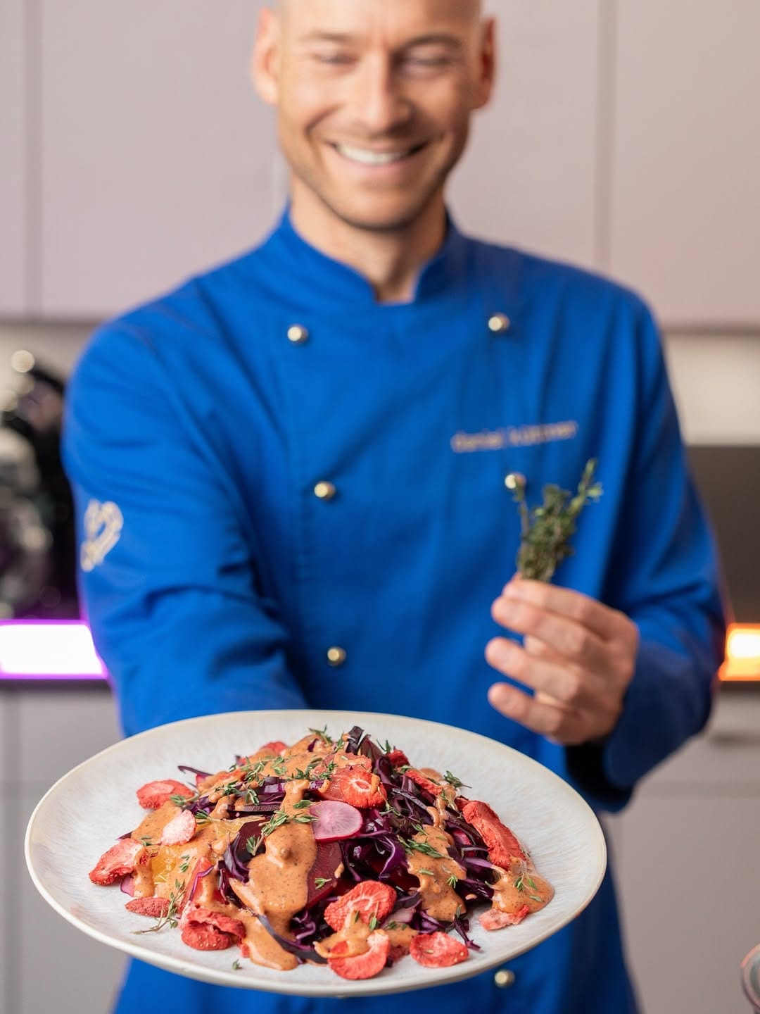 Post 1 by Daniel Küttner I Videographer I TV Chef | Traveller on Instagram (carousel)