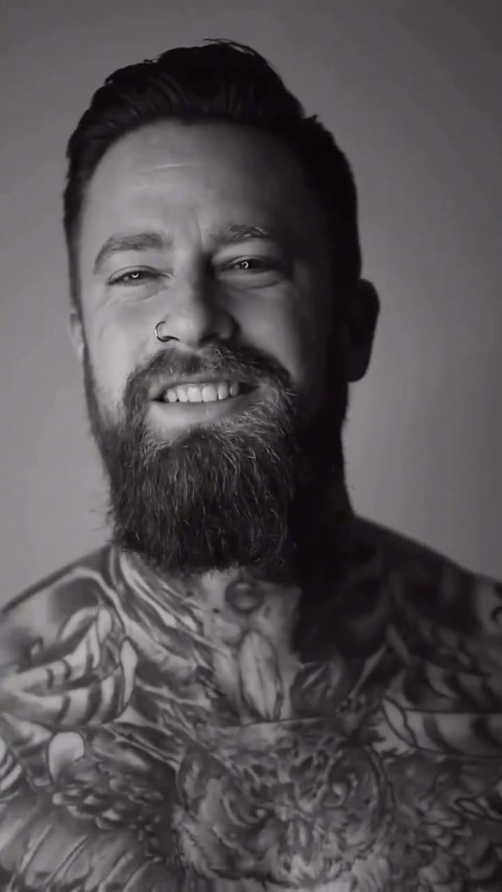Post 3 by Thilo Miles on Instagram (video)