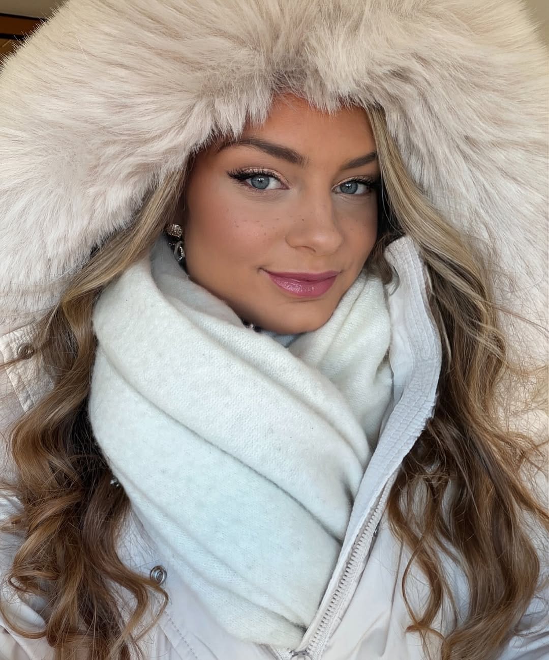 Post 2 by Désirée Trost on Instagram (carousel)