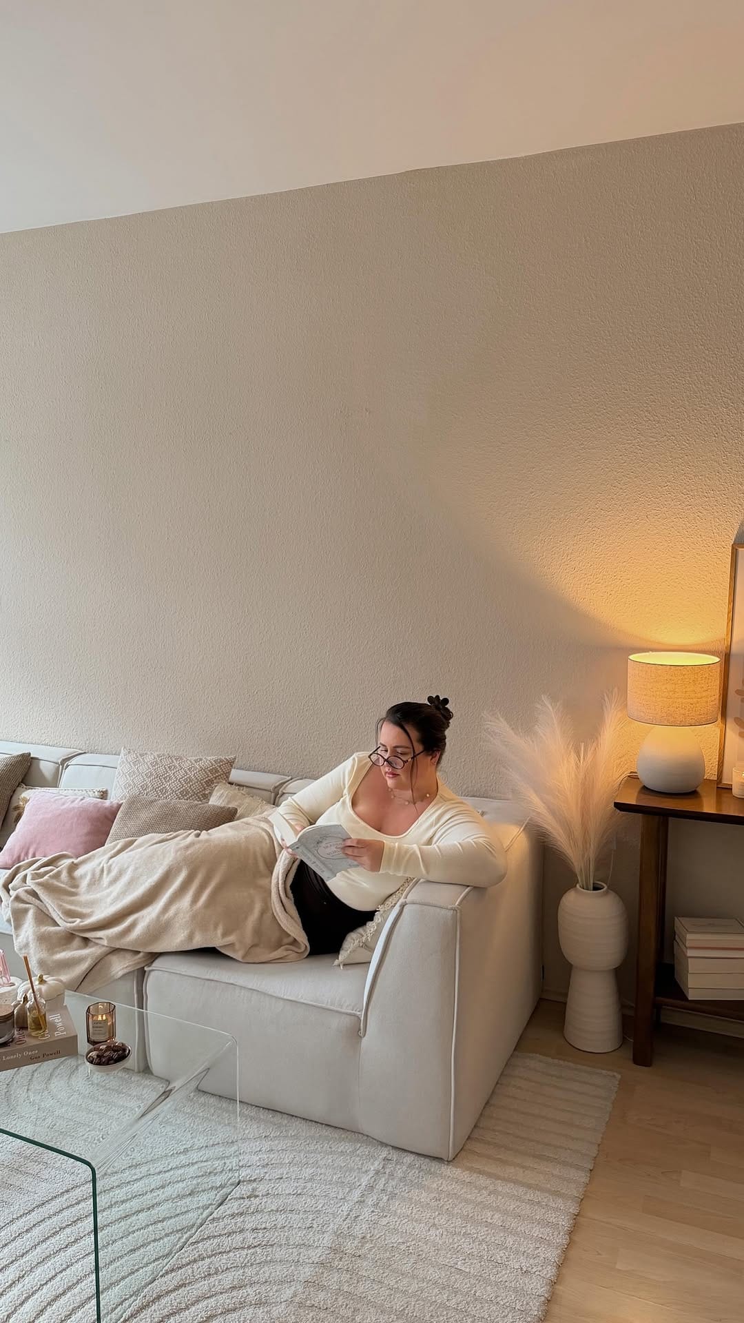Post 3 by Bella Julie Wassé 🦋 Berlin on Instagram (video)