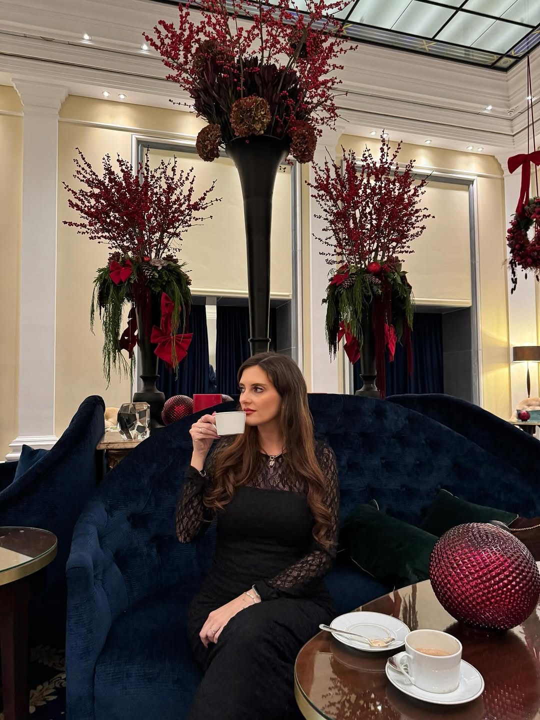 Post 6 by Julia on Instagram (carousel)