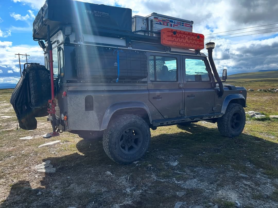 Post 5 by DefenderExploreTheNorth - VANLIFE - OVERLANDER on Instagram (image)