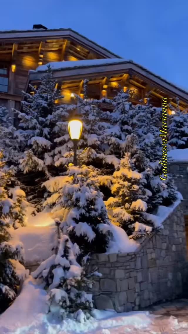 Post 2 by Marianna Gadimova on Instagram (video)