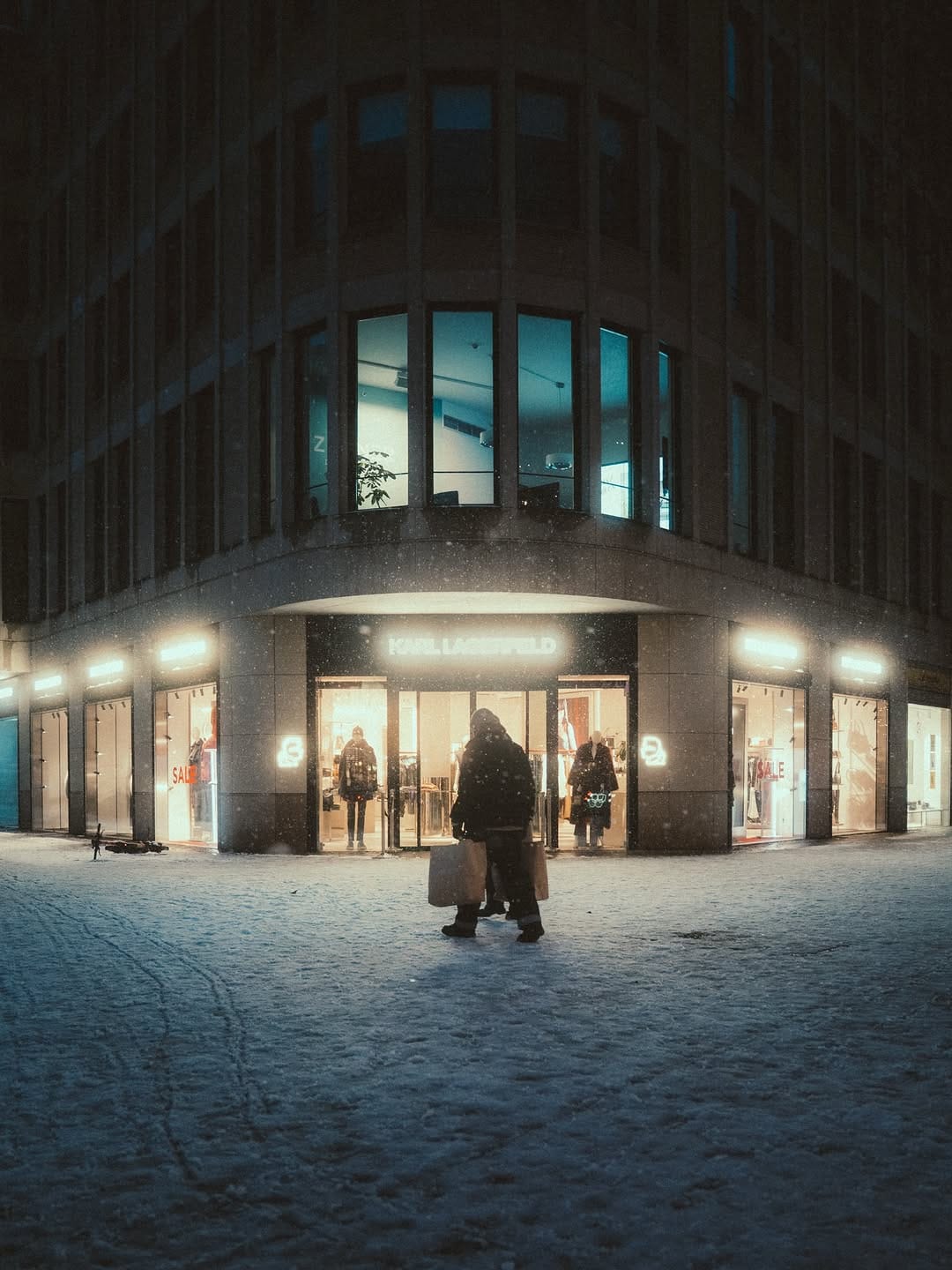 Post 6 by Manuel 😎 Berlin, Germany on Instagram (carousel)