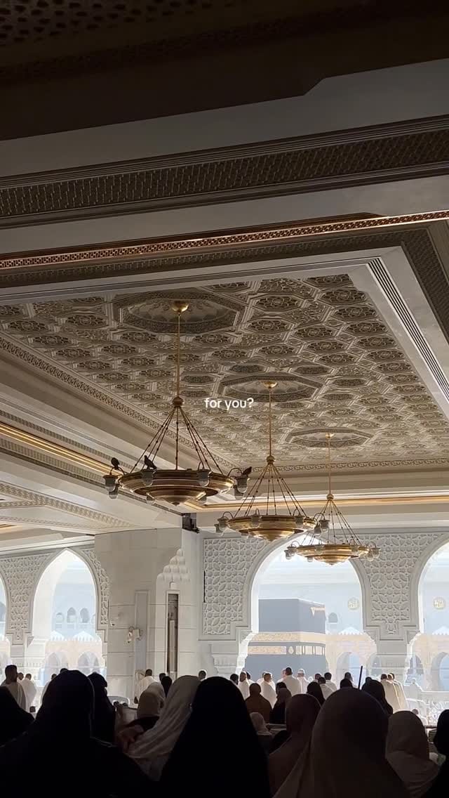 Post 8 by Fahima on Instagram (video)