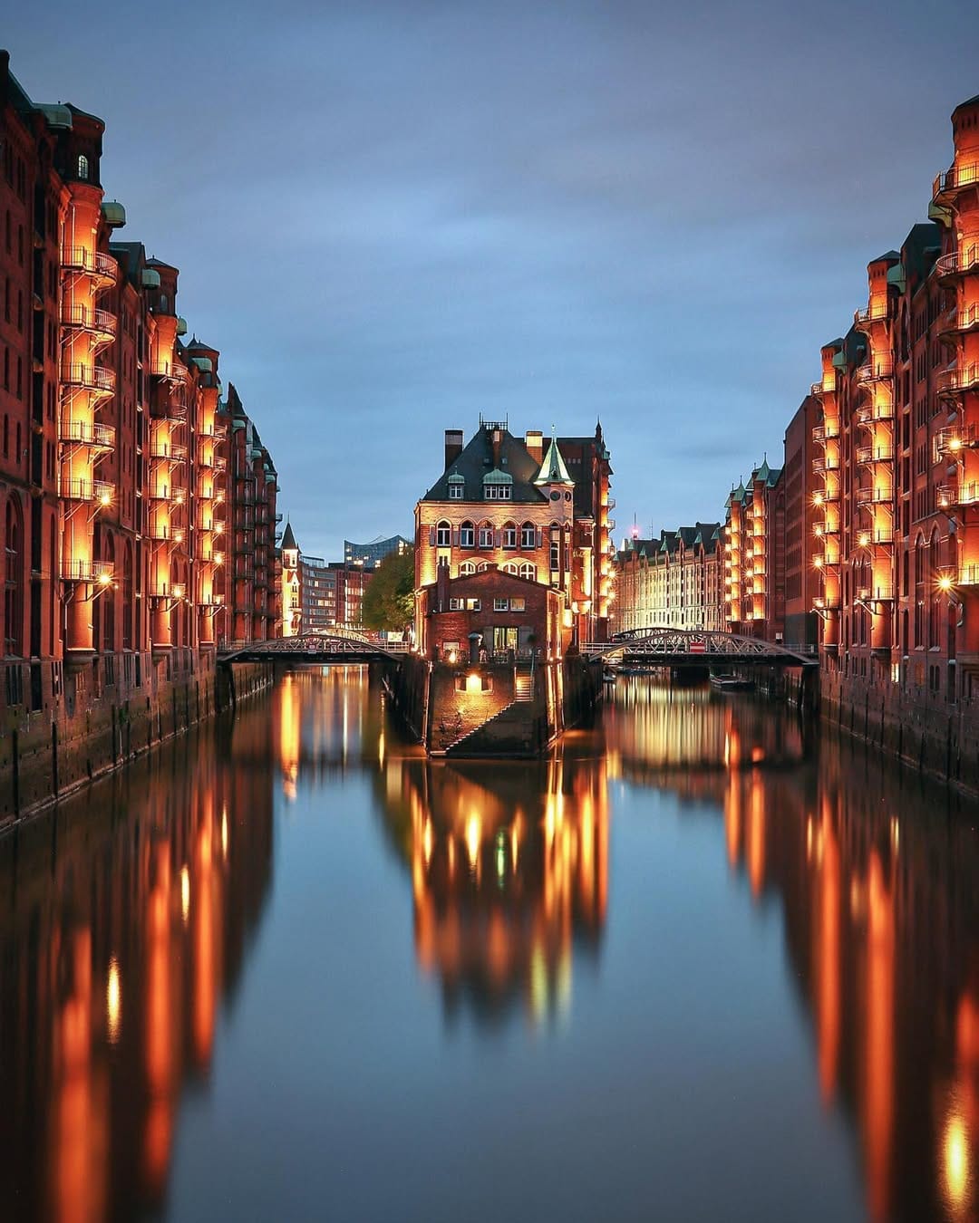Post 7 by Sören Bartosch on Instagram (image)